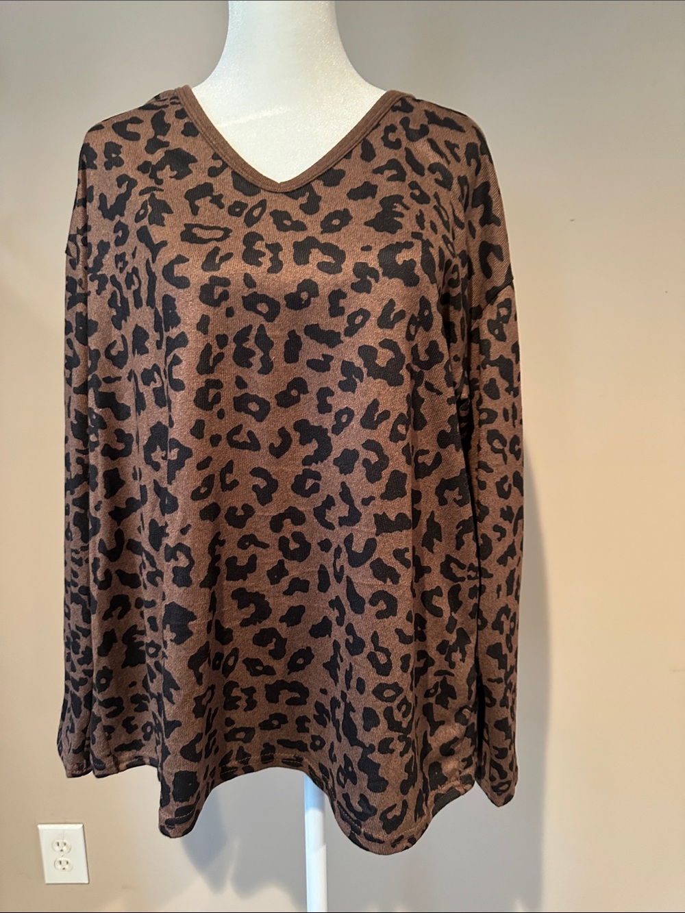 SHEIN Brown & Black Leopard Print V-Neck Long Sleeve Top
